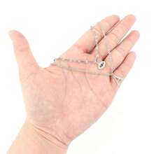 Set de 2 collares minimalistas de moda con colgante de letra y ojo, cadena de labios de acero inoxidable plateado para mujeres - Plateado - Ver 3