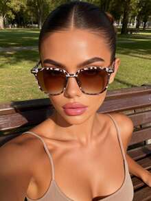 1pc Square Plastic Full Frame Popular Design Hot Girl Style Perfect Best Friend Style Fashion Eyeglasses For Vacation Outfits,Street Snap,Musical Festival,Party Fashion Accessories Suitable For All Face Shapes - Multicolor - View 2