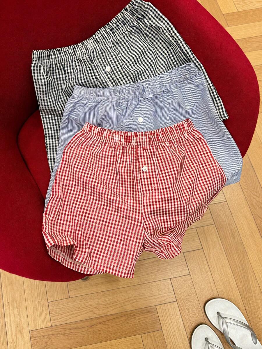 3件套夏季弹力腰单扣格子休闲短裤套装，舒适透气，百搭日常女装 - 黑色和紅色和淺藍 - 查看 1