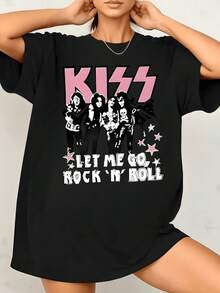 Grupo de músicos con actitud poderosa rodeado de estrellas y letras que evocan energía  movimiento de rock camiseta de mujer cómoda 220g ideal para estilo urbano casual - Negro - Ver 8