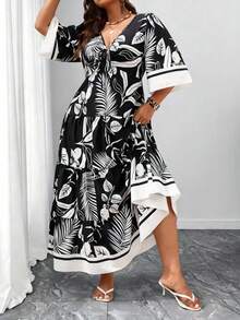 大码V领时尚印花宽松收腰连衣裙，适合度假夏季穿着，优雅大方。 - 彩色 - 查看 4