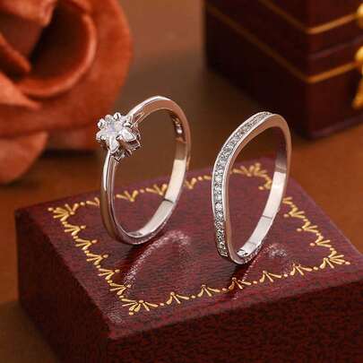 Nhẫn hình ngôi sao chữ V đính đá Cubic Zirconia thời trang, món quà trang sức ý nghĩa cho lễ đính hôn và đám cưới của phụ nữ.