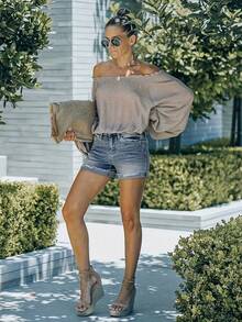 Women's Summer Solid Color Ripped Pocket Button Denim Shorts Casual - Medium Blue - View 5