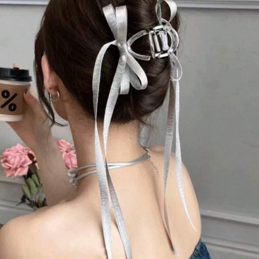 ガーリー ロングリボンクリップ シルバー バレエ風 シャーククリップ ヘアアレンジ 半束ね 全アップ 可愛い ヘアアクセ - AA - チェックする 1