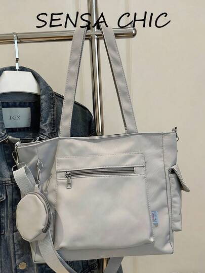 这款时尚多功能纯色大容量单肩包采用PU材质，并配有小钱包。这是一款时尚前卫的女士休闲单肩包，适合日常出行、通勤、购物等各种场合，也可作为礼物赠送亲朋好友。