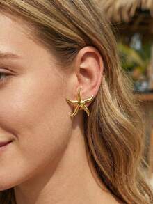 3 Pairs Assorted Gold-Tone Earring Set (Random Styles), Cute Bowknot, Star, Seashell Shaped Earrings, Made Of Stainless Steel, Hypoallergenic, Suitable For Daily Wear, Gifts For Valentine's Day, Birthday, Mother's Day, Thanksgiving, Vacation, Elegant Jewelry Accessories For Women And Girls, Also Suitable For Weddings, Fashionable And Versatile Casual Dress Matching - Gold - View 5