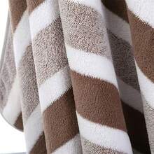 Super Soft And Comfortable 16-Piece Premium Bath Towel Set - Includes 4 Extra-Large Thick Bath Towels, 4 Hand Towels, And 8 Square Towels. These Highly Absorbent And Quick-Drying Towels Are Perfect For Home Use, Ideal For Bathrooms, Hotels, Showers, Gyms, Travel, Yoga, And Are An Essential Bathroom Accessory. - Bộ 16 món màu hồng sọc rộng - Xem 8