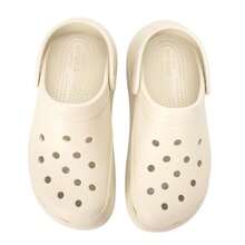 Crocs 5.2厘米鞋跟经典泡泡脚凉鞋，舒适轻便灵活休闲鞋，夏季休闲穿着，运动，日常通勤，休闲鞋，款式编号：207521-2Y2 - 骨白色 - 查看 3
