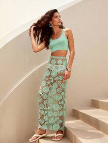 Saia feminina elegante de tricô com recortes, ideal para praia, férias e para usar na primavera/verão. - Verde - Ver 3