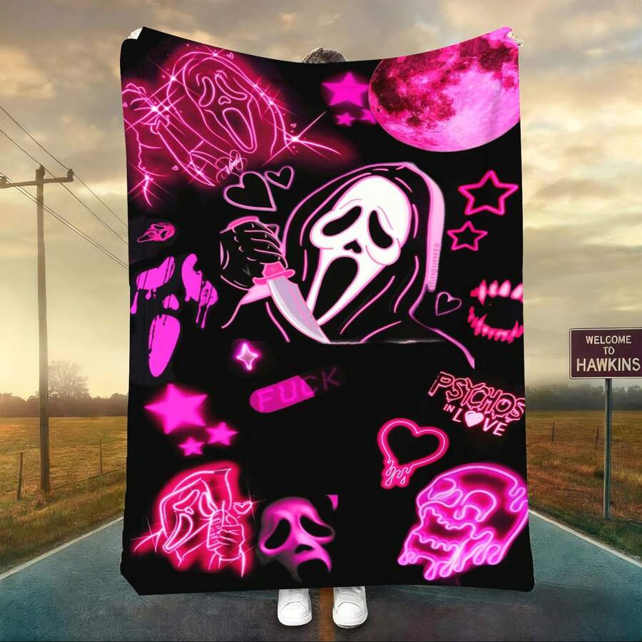 1PC Glowing Ghostface Horror Flannel Throw Blanket 50"X60" (Multiple Sizes) - Iconic White Scream Mask With Black Hood & Ink Wash Smoke, Tapestry Wall Hanging, Halloween Gift, Room Decor, Perfect For Sofa, Bed, Office, Horror Fan Gift - nhiều màu 4 - Xem 1