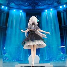 1件动漫手办，白发辫子少女，身着正式礼服，棒状造型，优雅舞台装饰，专业动漫及青年手办，收藏级雕像玩具，多层灯光工艺，适用于汽车、玄关柜、桌面装饰，精美包装，圣诞节、节日礼物 - 彩色 - 查看 7