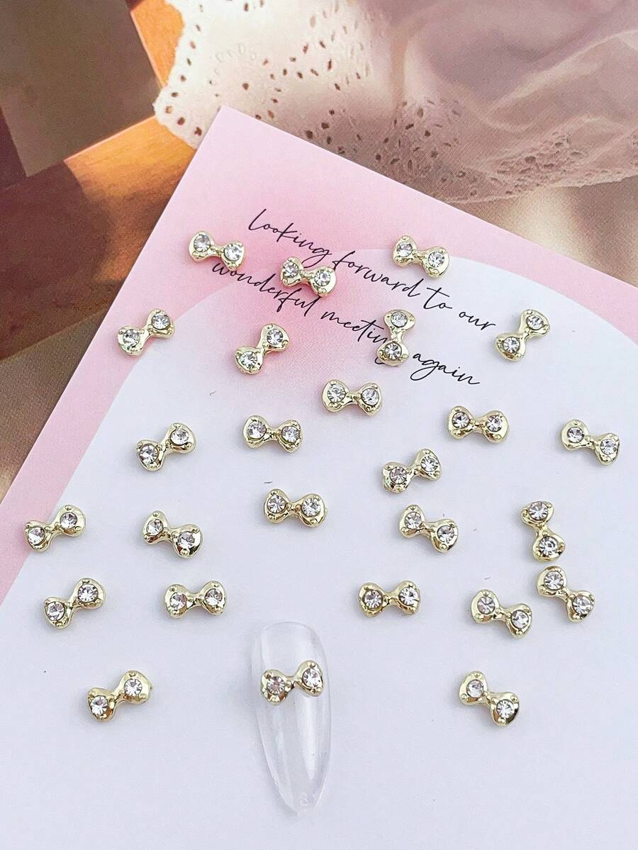 Aksesori Seni Kuku Musim Gugur (Set 10 pcs): Desain Pita Emas Rhinestone, Aksesori Kuku Logam yang Sederhana, Lucu, dan Ringan, Cocok untuk Musim Pernikahan; Dipadukan dengan Rhinestone Putih Berkilau, Desain Multifungsi, Juga Cocok untuk Kuku Pendek. - MultiWarna - View 1