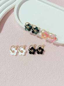 LADYCOCO 4 pares de pendientes de aro de moda para el verano con colgantes asimétricos de patrones de acrílico, adecuados para el uso diario de las mujeres - Multicolor - Ver 5