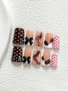10pcs Retro Style Nail Art Set, Acrylic Nail Stickers, 3D Black Bow Nail Decor, Handmade Chocolate Bead Decor, Hand-Painted White & Brown Polka Dot, Brown & Pink Gradient Nail Polish, Summer Nail Art Kit, Includes Nail Tools (1 Jelly Sticker + 1 Nail File), 3 Sizes Available: Almond, Duck Mouth, Coffin Nail Shapes, Suitable For Daily, Party, Photography, Office Occasions Press On Nails - 彩色 - 查看 13