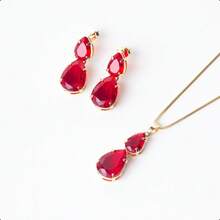 Luxury Gold Semi-Jewelry Kit With Earring, Chain And Double Drop Pendant In Zirconia – 18k Gold Plated - Đỏ - Xem 2