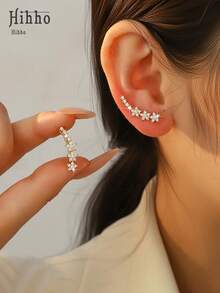 Hihho 1 Pair Luxury Elegant Zirconia Earrings, Floral, Wing, Star Designs Available, Versatile Chic Earrings That Can Be Worn Without Multiple Piercings, Gorgeous Jewelry Earrings Suitable For Daily Wear - Yellow Gold - View 3