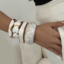 Retro Luxury High-End Geometric White Drip Oil Elastic Bangle Bracelet, Smooth Minimalist Design, Glossy Zinc Alloy Material, Suitable For Daily Wear, Weddings And Parties - White - View 6