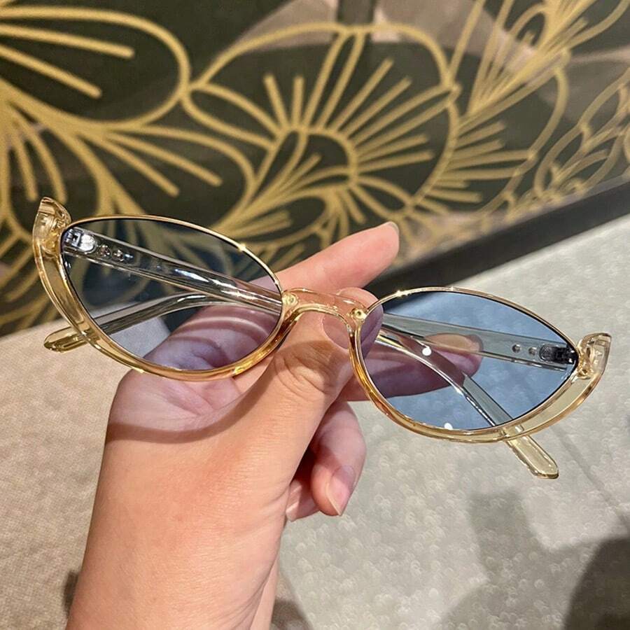 1pc Women's Cat Eye Personalized Fashion Glasses - Baby Blue - View 1