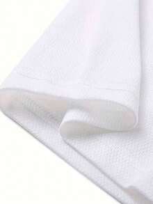 Stylish And Casual Men's T-Shirt, 100% Cotton, Modern And Elegant, Printed On Chest And Sleeves - 白色 - 查看 5