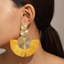 1Pair Women's Exaggerated Alloy Circle Tassel Earrings Bohemian Fan-Shaped Non-Pierced Ear Clips Lightweight Comfortable Fashion INS Style Temperament Jewelry For Daily Party Wedding Vacation Casual Wear Suitable For Ladies Girls Elegant Gift For Birthday Christmas New Year Holiday - 05 KC Vàng/Đỏ K-588 - Xem 4
