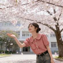女款格紋印花彼得潘領短泡泡袖休閒襯衫，適合度假、日常、假期、機場穿搭，春夏紅色 - 紅色 - 查看 4