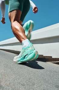 XTEP 月光石蓝/透明蓝跑鞋 - 月光石藍/澈青藍 - 查看 2