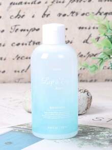 ETUDE 伊蒂之屋唇眼卸妆液采用温和的双相配方，即使是防水和持久型彩妆也能轻松卸除，包括睫毛膏、眼线和唇膏。富含舒缓保湿成分，温和呵护娇嫩肌肤，不会引起刺激、干燥或刺痛感。 - 青碧色 200ML - 查看 7