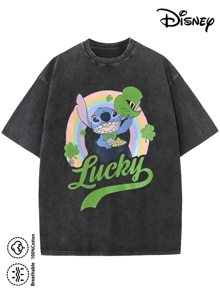 Disney T-Shirt For Men Made From 100% Cotton – Perfect For Family Holidays. This Soft, Pre-Washed Crew Neck T-Shirt With A Cute Stitch Print Features Vibrant And Appealing Details. The Fabric Is Durable And Easy To Care For. Ideal For Everyday Wear, Commuting, And More – For Pure Holiday Vibes. - 黑色 - 查看 1