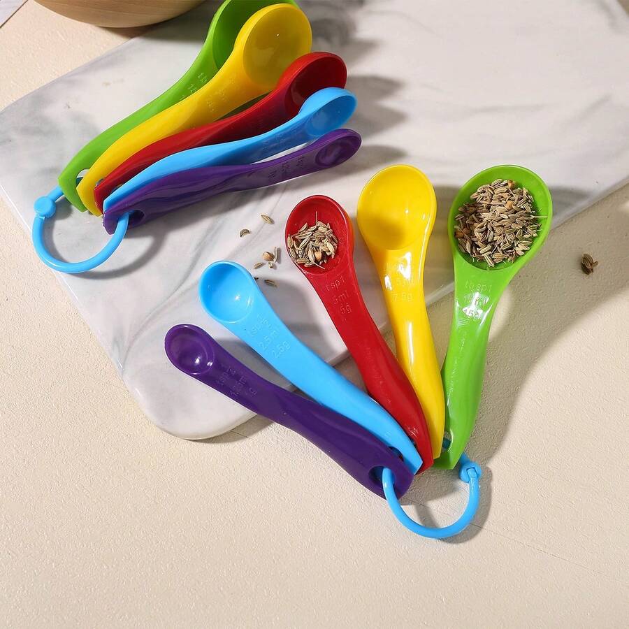 5件套彩色塑料量勺套装 - 可堆叠的量杯和量勺，双刻度，经久耐用，是烹饪和烘焙的必备厨房工具，也是食谱和烘焙的必备品。 - 彩色 - 查看 1