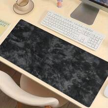 1 Tấm lót chuột chơi game màu đen, bề mặt nhám. Kích thước đủ lớn để phủ toàn bộ không gian làm việc trên bàn. Thiết kế vân đá xám độc đáo. Tấm lót chuột lớn này có thể được sử dụng như thảm trải bàn, thảm học tập hoặc tấm lót bàn phím, phù hợp với nhiều mục đích khác nhau như chơi game, ở nhà và văn phòng. - Nhiều màu - Xem 5