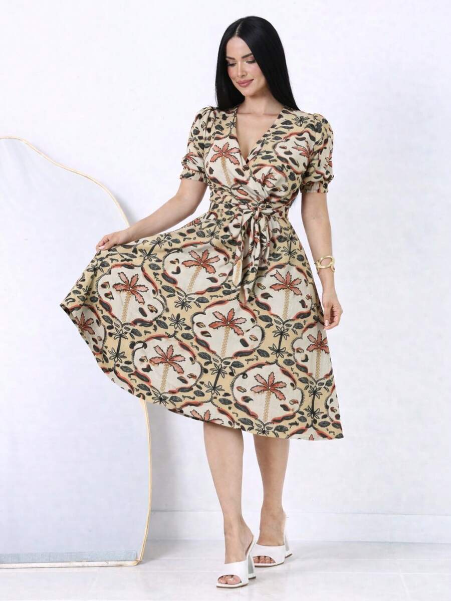 Elegant Women's Midi Dress With A V-Neck, Belt, And A-Line Silhouette, In Printed Fabric. - 米色圖案 - 查看 1
