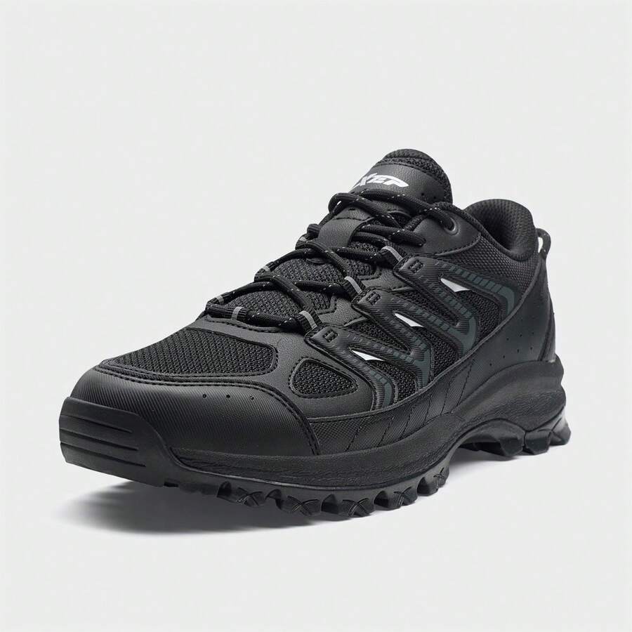 XTEP 男士休闲黑色跑步鞋，适合日常穿着 - 黑/銀色 - 查看 1
