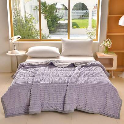 凉爽舒适被，皇后尺寸，冷触面料吸收体热，双面凉爽设计，柔软蓬松，适合夜间出汗、怕热的睡眠者（灰色，皇后尺寸（79英寸 x 90英寸））