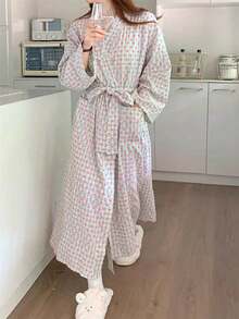 Charming & Sweet Robe, New Spring/Autumn Design, Heart-Shaped Plaid Pattern, Elegant Loose Fit, Comfortable Casual, Mid-Length Loungewear. Must-Have For Back To School Season - Multicolor - View 9