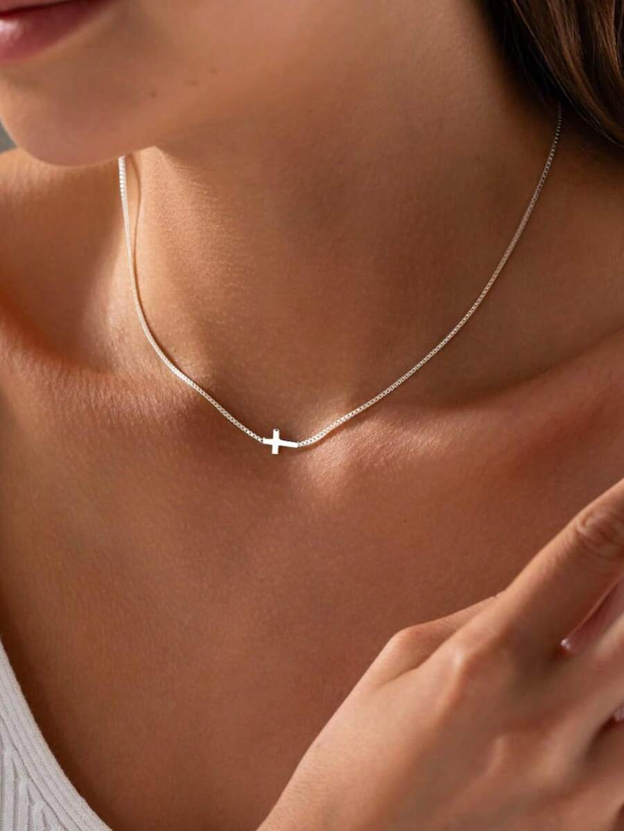 1pc 18K Gold Plated Minimalist Delicate Cross Necklace, Stainless Steel Material Suitable For Women's Daily Wear And Gift - Silver - View 1