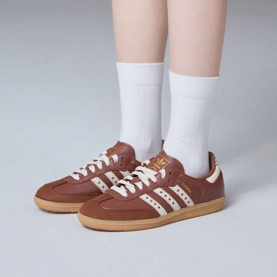 Adidas Originals女鞋2026全新SAMBA OG德訓鞋美拉德運動休閒鞋板鞋T頭鞋JR8821 - 棕色 - 查看 1