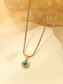 Men Pendant Necklaces - Gold - View 5