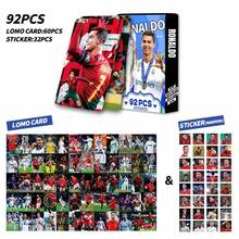 Set di 92 adesivi e cartoline fotografiche ad alta definizione a tema C Ronaldo, cartoline fotografiche LOMO da collezione della stella del calcio, merchandising di supporto per i fan, adatto per i molteplici look classici delle partite di C Ronaldo, carta patinata ad alta definizione senza filigrana, adesivi impermeabili e resistenti ai graffi senza residui, adatto per la collezione di album di cartoline, decorazione di planner, custodie per telefoni, bagagli, adesivi per borracce, regali di compleanno e festività, oggetti da collezione commemorativi per i fan - Pezzo unico - Visualizzare 6