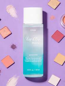 ETUDE 伊蒂之屋唇眼卸妆液采用温和的双相配方，即使是防水和持久型彩妆也能轻松卸除，包括睫毛膏、眼线和唇膏。富含舒缓保湿成分，温和呵护娇嫩肌肤，不会引起刺激、干燥或刺痛感。 - 青碧色 100ML - 查看 3