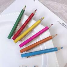 (Màu ngẫu nhiên) Kẹp tóc hình bút chì dễ thương, ngộ nghĩnh, kẹp tóc hình cá sấu nhiều màu sắc. Kẹp tóc hình bút chì dành cho nữ và bé gái, quà tặng cho giáo viên và học sinh nhân dịp tựu trường, phụ kiện đồng phục học sinh, kẹp tóc mái thời trang, kẹp càng cua, thích hợp cho mùa hè, kỳ nghỉ, du lịch, lễ hội, tiệc tùng. - A - Xem 6