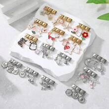 Bộ 3 vòng tay mặt dây chuyền tự lắp ráp, gồm các họa tiết trái tim, mặt trăng, bướm, hoa, thích hợp cho Giáng sinh, Năm mới, Halloween, Ngày Valentine, với thiết kế đính đá lấp lánh, phụ kiện không thể thiếu cho Giáng sinh & Halloween, sản phẩm địa phương, thiết thực & thời trang, phong cách Giáng sinh, thiết kế quyến rũ, trang sức thép không gỉ, đồ trang trí Giáng sinh, gợi ý trang phục dự tiệc, quà tặng Giáng sinh, phong cách đen thanh lịch, phụ kiện Halloween, thích hợp làm quà tặng dự tiệc cho bạn bè/gia đình/các cặp đôi. - M294055 - Xem 1