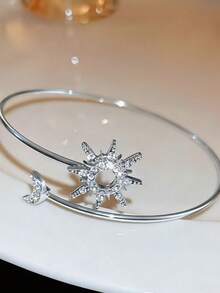 1pc Romantic Heart-Shaped Jewelry, Suitable For Gifts, Daily Wear And Holidays - Silver - View 2