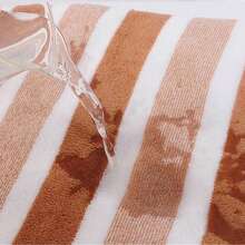 Super Soft And Comfortable 16-Piece Premium Bath Towel Set - Includes 4 Extra-Large Thick Bath Towels, 4 Hand Towels, And 8 Square Towels. These Highly Absorbent And Quick-Drying Towels Are Perfect For Home Use, Ideal For Bathrooms, Hotels, Showers, Gyms, Travel, Yoga, And Are An Essential Bathroom Accessory. - Bộ 16 món màu hồng sọc rộng - Xem 3