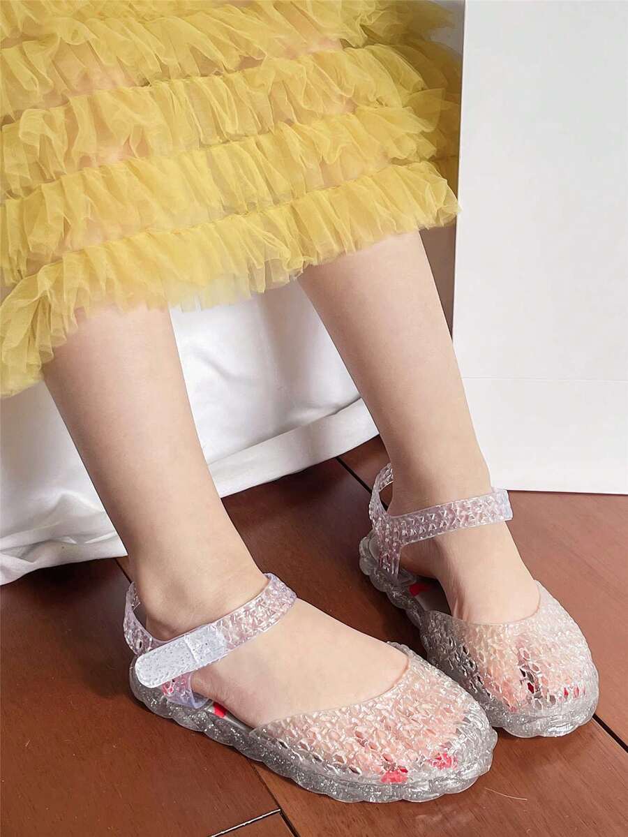 夏季儿童果冻凉鞋，闭趾镂空设计，撞色拼接，女童水晶公主鞋，百搭休闲沙滩鞋