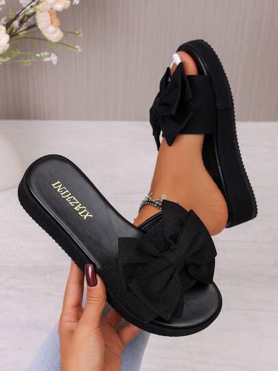 2026 Summer New Arrival European And American Fashion Casual Comfortable Round Toe Wide Strap Bow Solid Color Ladies Sandals, Beach Vacation Thick Bottom Women Slippers