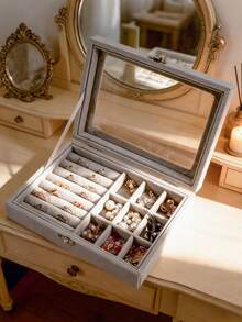 优雅天鹅绒首饰盒，透明盖设计，多隔层首饰收纳盒，可存放戒指、耳环、项链和手镯；高级梳妆托盘，内衬柔软，配有安全扣；是邮轮旅行、居家梳妆的理想之选；节省空间，防尘；完美收纳和展示您的珠宝收藏；是女士和女孩的理想梳妆配件。 - 查看 1