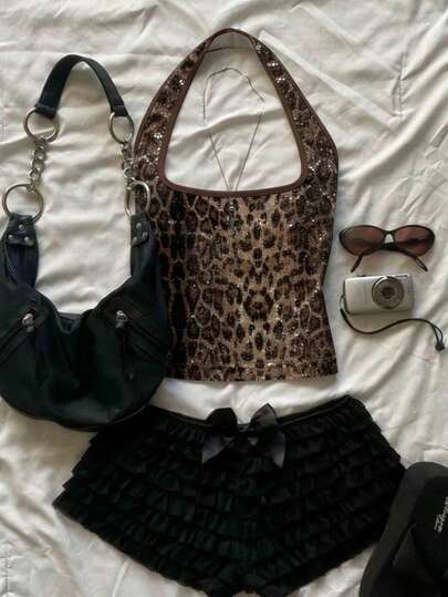 Women's Y2K Chic Leopard Print Spaghetti Strap Crop Top, Fitted Midriff-Baring Short Shirt, Sexy Street Style Party Outfit For Summer