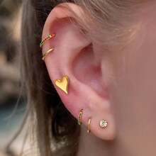 1pc ASTM F136 Titanium 16/18G Sharp Heart-Shaped Cartilage Tragus Labret Lip Stud Earring Helix Conch Flat Back Threadless/ Internal Thread Stud Piercing Jewelry For Women Men - Heart-shaped - View 5