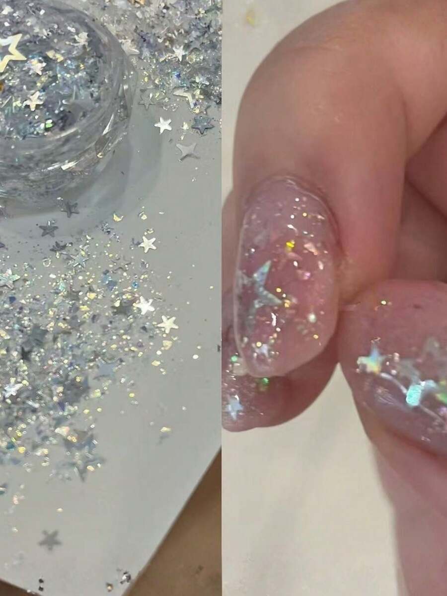 1盒全息星星美甲亮粉罐,混色銀白色星星亮粉,含大小四角星與超細雷射銀亮粉,反射彩虹霓虹鑽石般光澤,細緻輕盈低飛粉,透明全息質感,適合裸色、漸層、法式與柔和氛圍美甲,薄塗呈現清透細緻星光,厚塗呈現滿天星爆效果,強附著力,兼容多種美甲凝膠指甲油與美甲飾品 - 彩色 - 查看 1