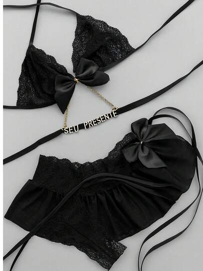 Conjunto Com Escrita Pronta Seu Presente Acompanha Saia Detalhe Corrente